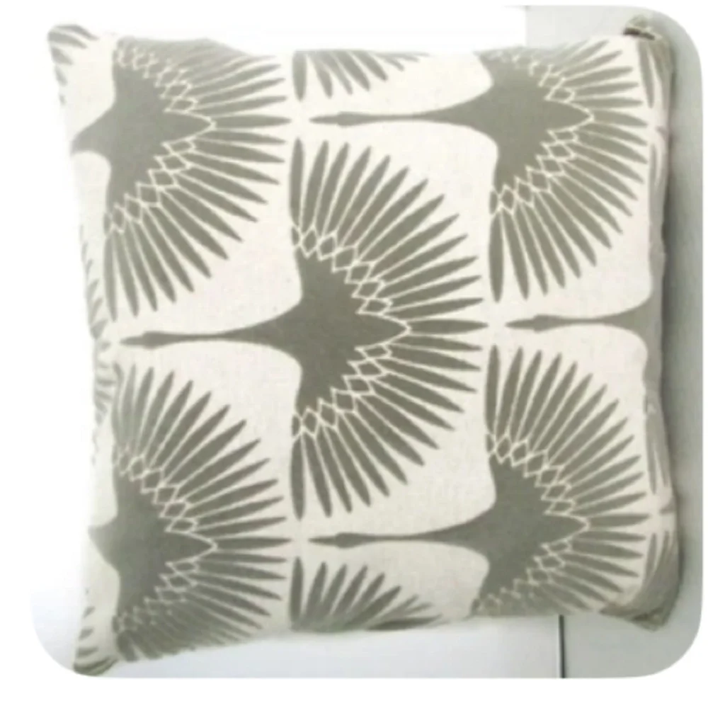 Genevieve Gorder Modern Feathered Flock Accent Pillow Gray/Tan Velvet Flock NEW - Picture 2 of 13
